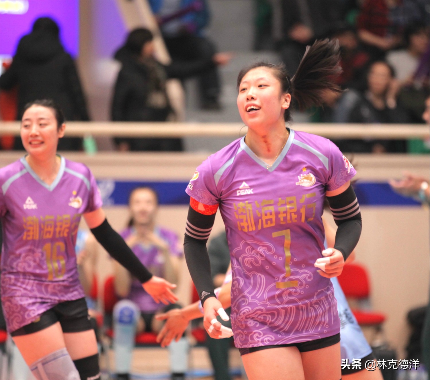 因“左”得福:从右改左的她在新的位置更令人期待