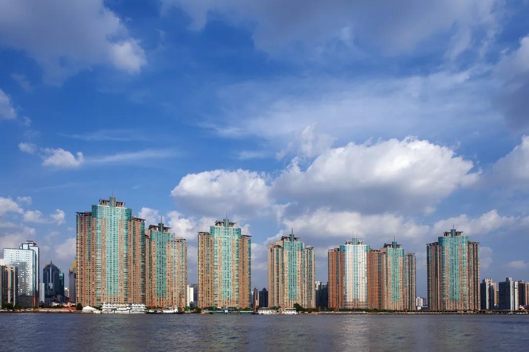 「璀璨海南，与海南共成长」璀璨双子，致海南的先行者