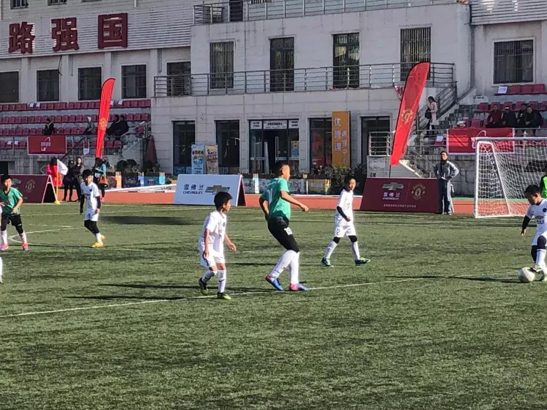 幸运星康城足球队,康城实验学校足球队获奖
