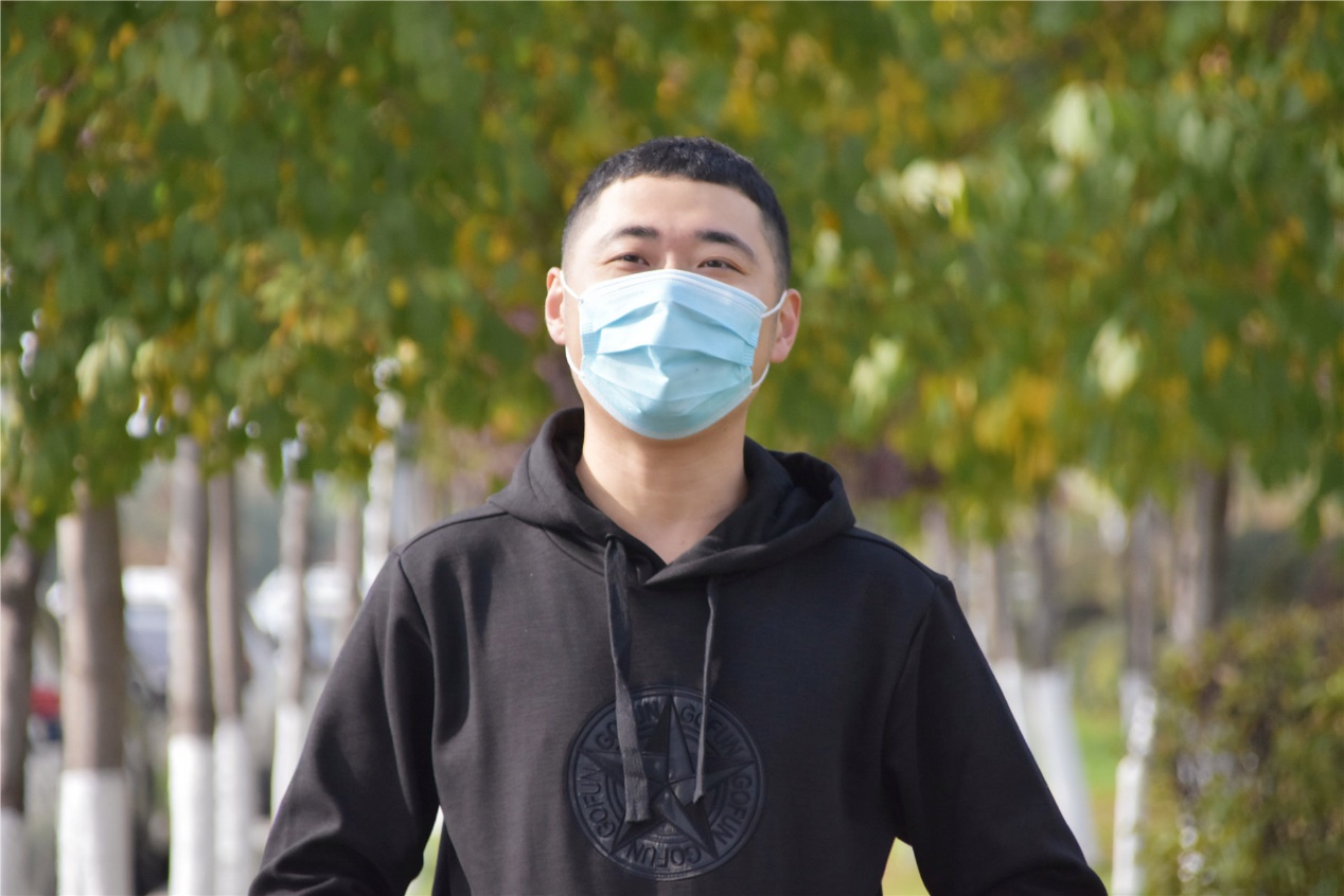 真保暖，小米有品上线加绒连帽保暖卫衣，复合面料更舒服