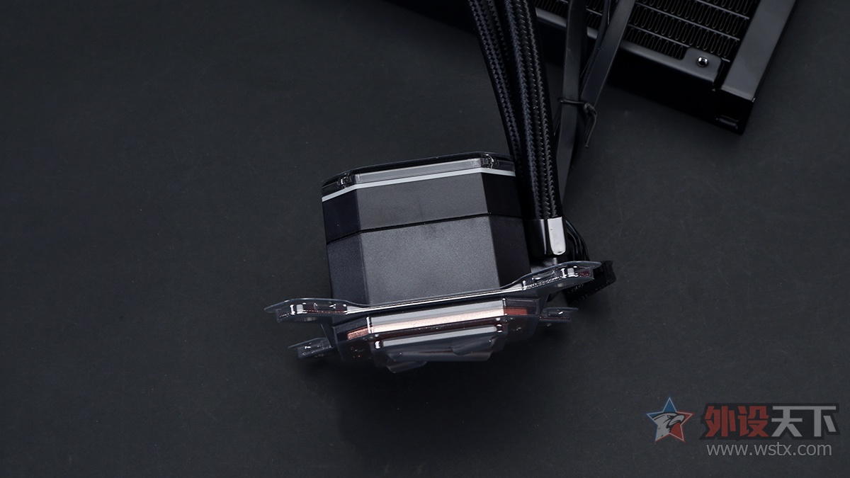 海盗船散热器h100i配十二代cpu,美商海盗船h150ipro散热效果