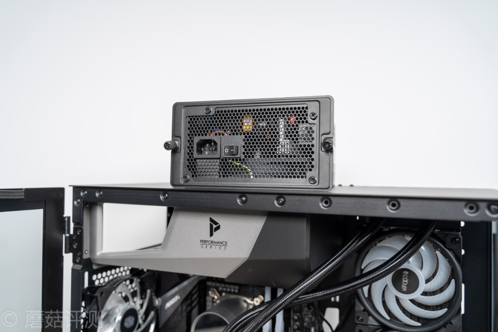 银欣et700评测,安静稳定性能强劲