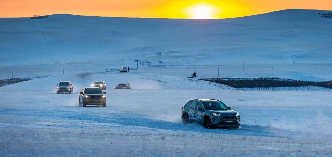 试驾丰田rav42.5双擎两驱,零下40度丰田双擎