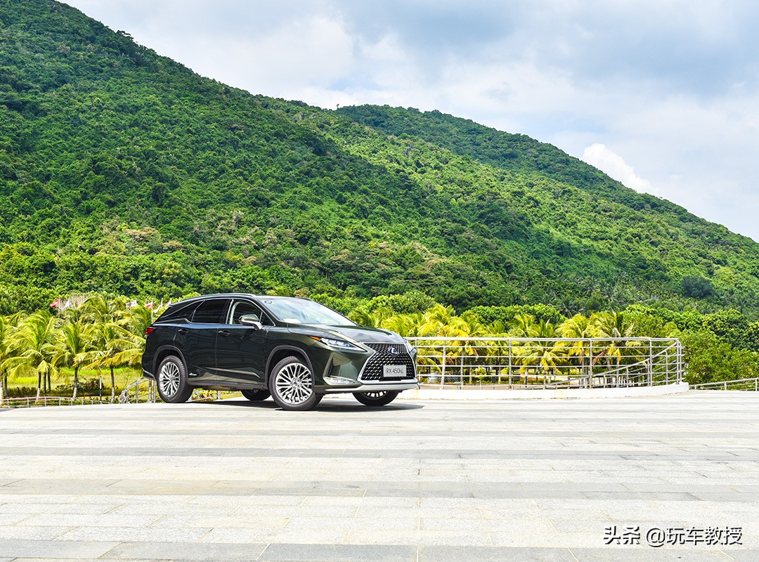 5座和7座suv优缺点,5米长的suv好开吗