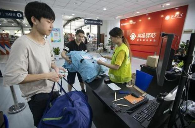 大学宿舍开小卖部3年赚20万,大学生在宿舍开小卖部赚30万