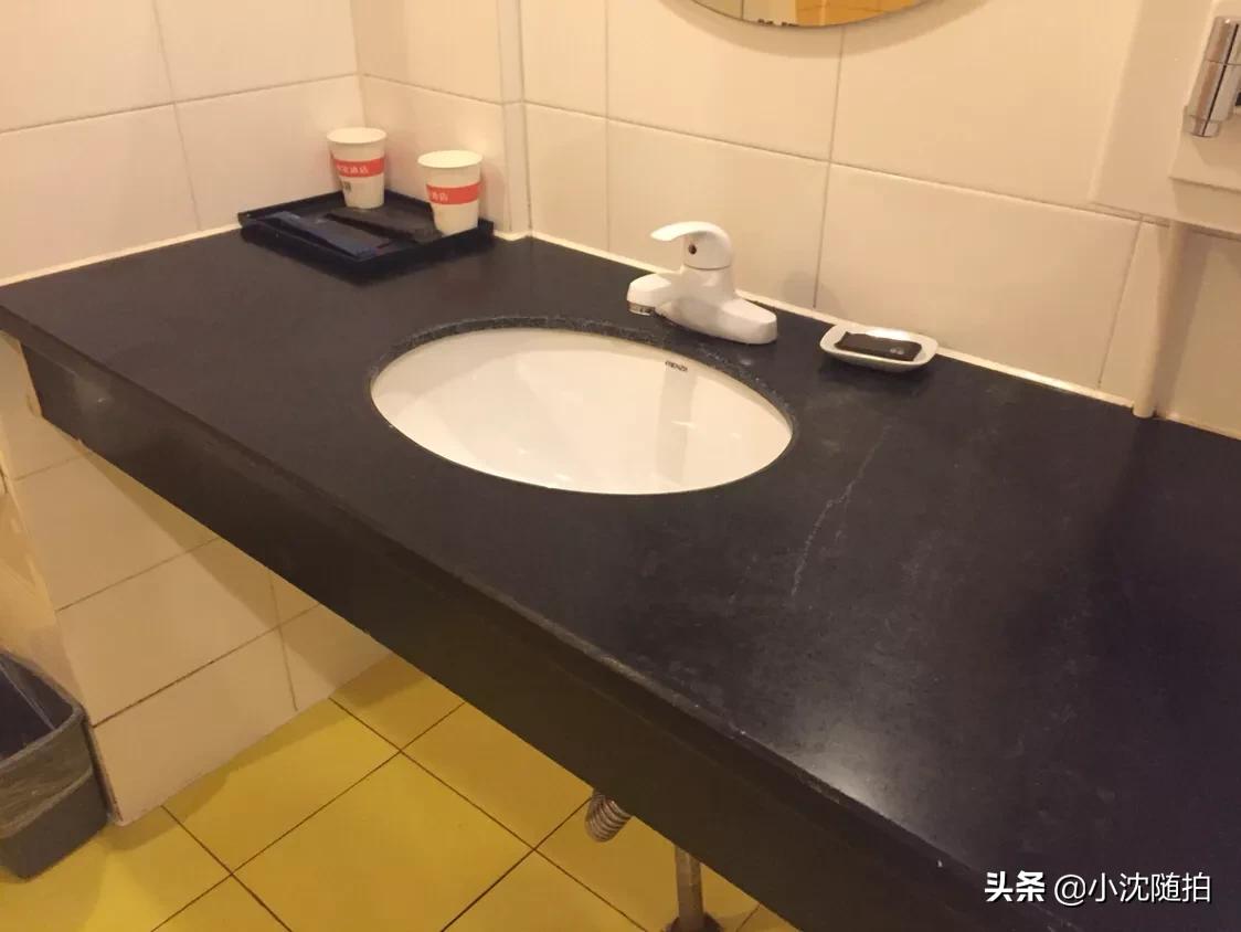 马鞍山旅社住一晚多少钱,马鞍山住宾馆