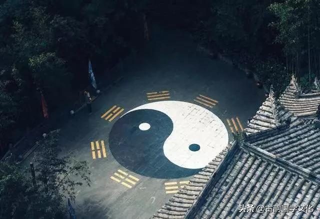 为什么会把易经列入公务员考试,易经被纳入国考的新闻视频