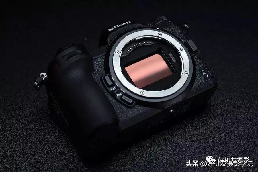 入门摄影选单反还是微单,一文读懂手机镜头知识