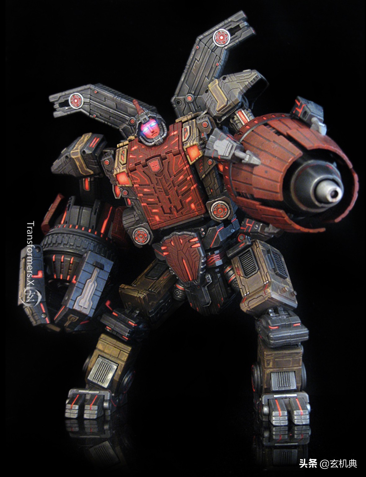 变形金刚被人类关押,变形金刚动漫人物介绍