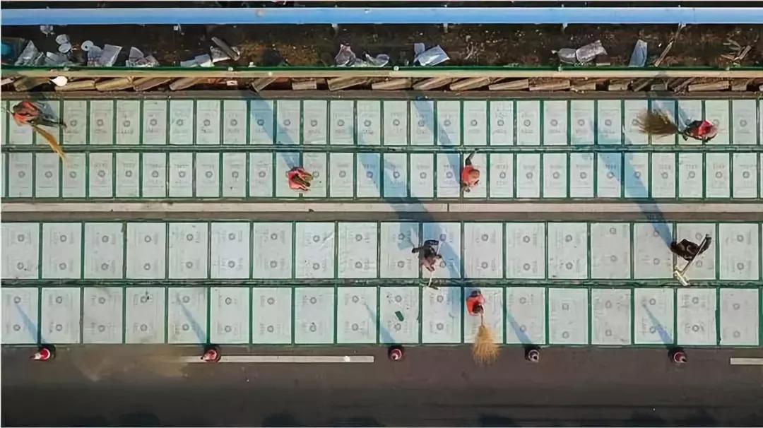 全球首条光伏高速现状,中国首条光伏公路现状