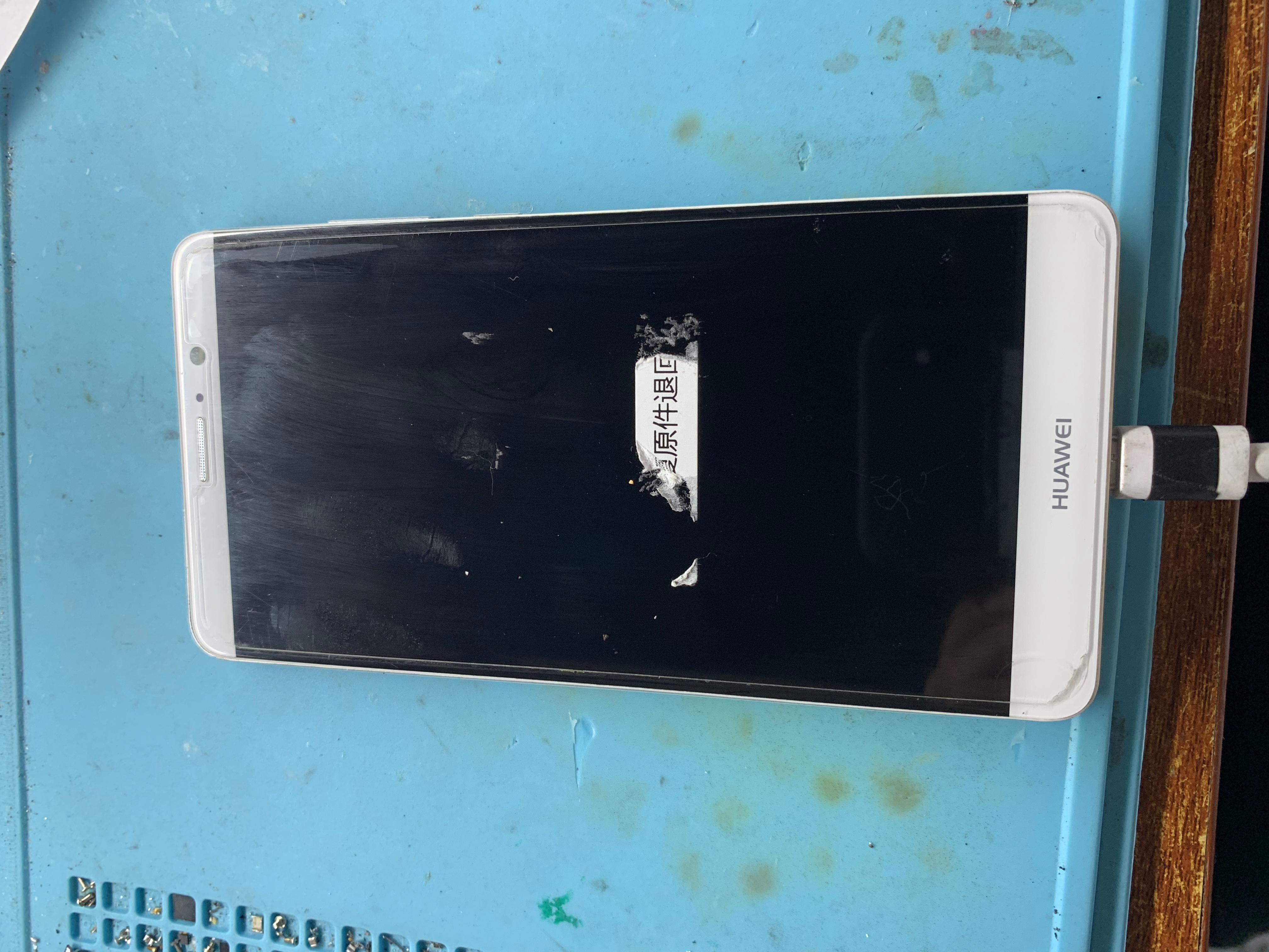 华为MT9进水不开机，一步一个“坑”把掌柜修的也是无语，想发火