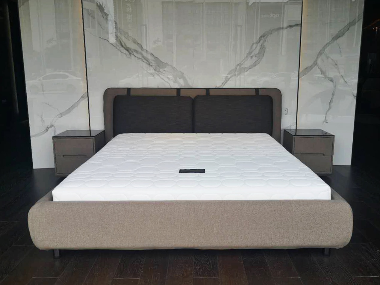 慕思床垫测评：天生情趣高手！多重睡感，集科技与灵动于一身