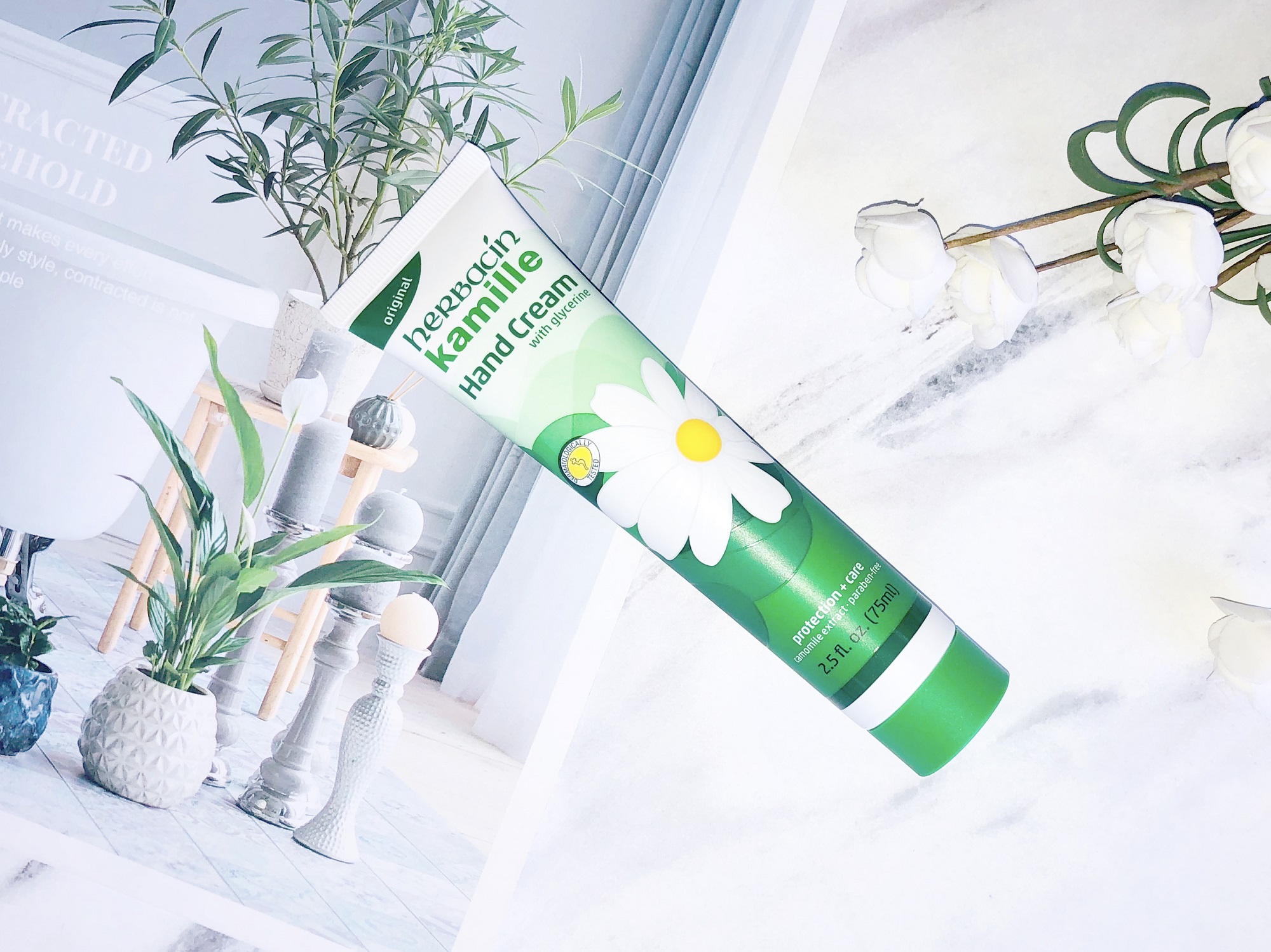 屈臣氏护手霜滋润补水透明精华,屈臣氏适合女生夏天的护手霜