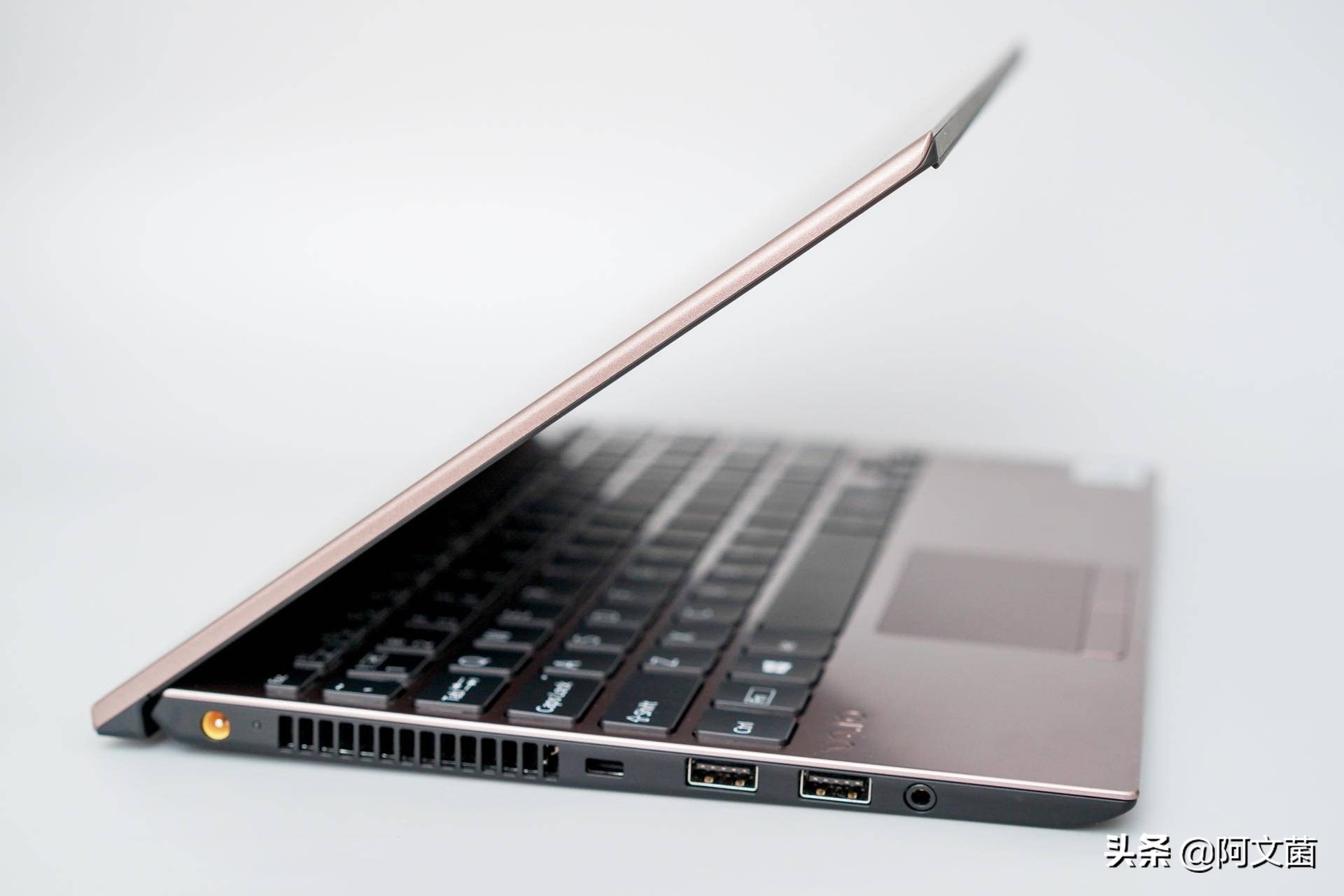 vaiosx12笔记本测评,vaio笔记本2023测评