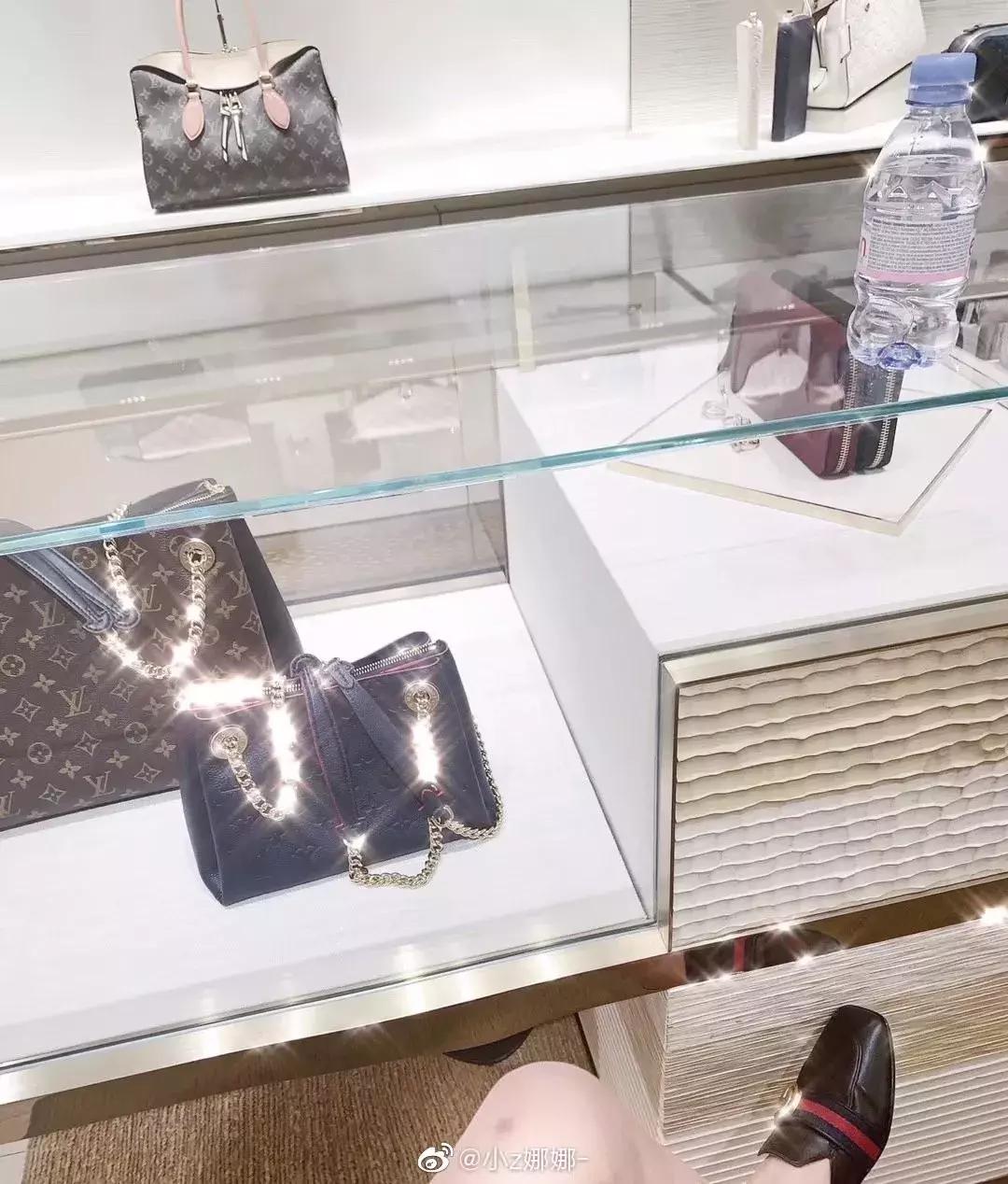 13岁开始整容,视李蒽熙为偶像!小Z娜娜是疯了吗?