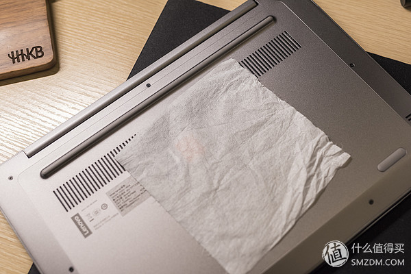 怎么清理笔记本电脑的灰尘,笔记本电脑太慢了怎么清理