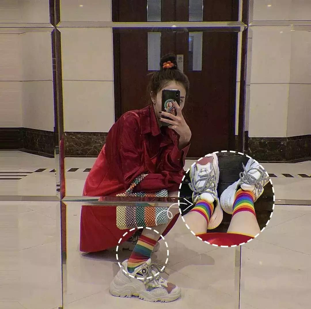 杨紫穿李现的衬衫,杨紫李现蓝卫衣