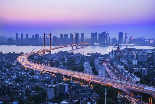 咸阳房产值不值得买,西安市楼市卖房