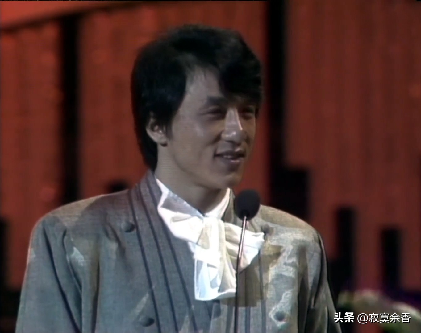 锁定85年群星劲歌荟萃,年轻时代的他们太惊艳太出彩了