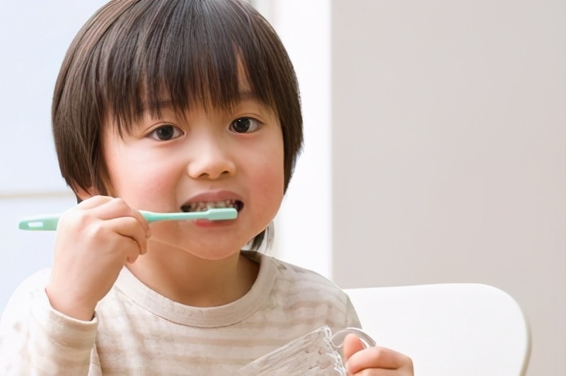 孩子龋齿晚上牙疼怎么缓解,儿童龋齿牙痛治疗方法