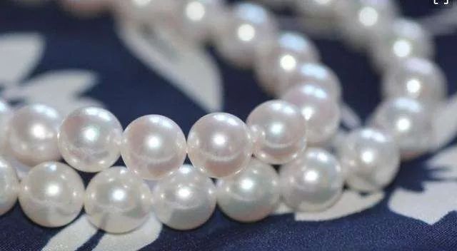 美丽优雅的日本珍珠,日本复古珍珠