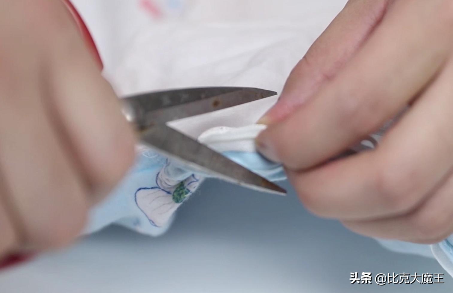 衣服拉链坏了各种修复方法,衣服拉链坏了怎么补小妙招