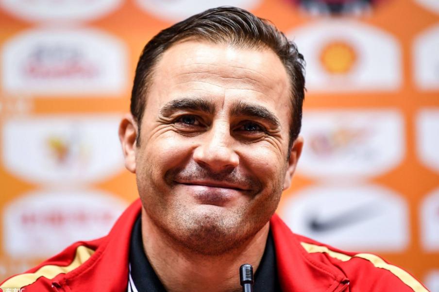 国足主帅赛后发布会,国足主帅发布会亮出态度