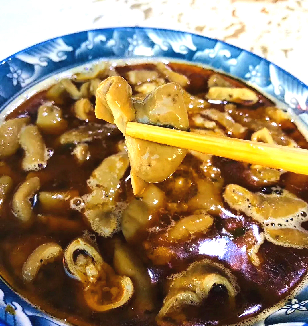 几十年的老字号卤菜,成都卖得最火爆的卤肥肠