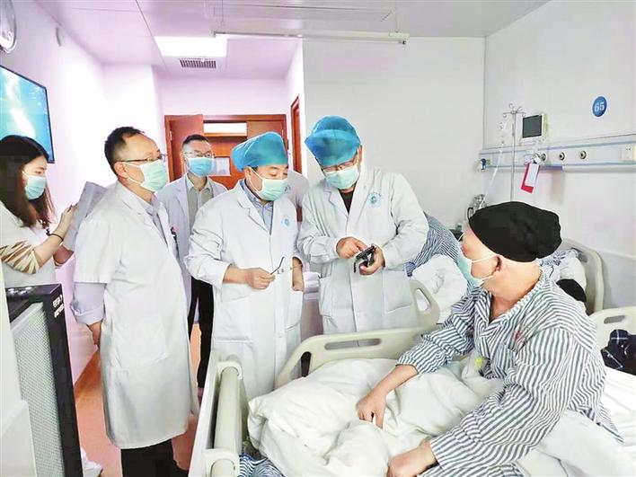 成都市第二人民医院团队,第二人民医院能进多少人