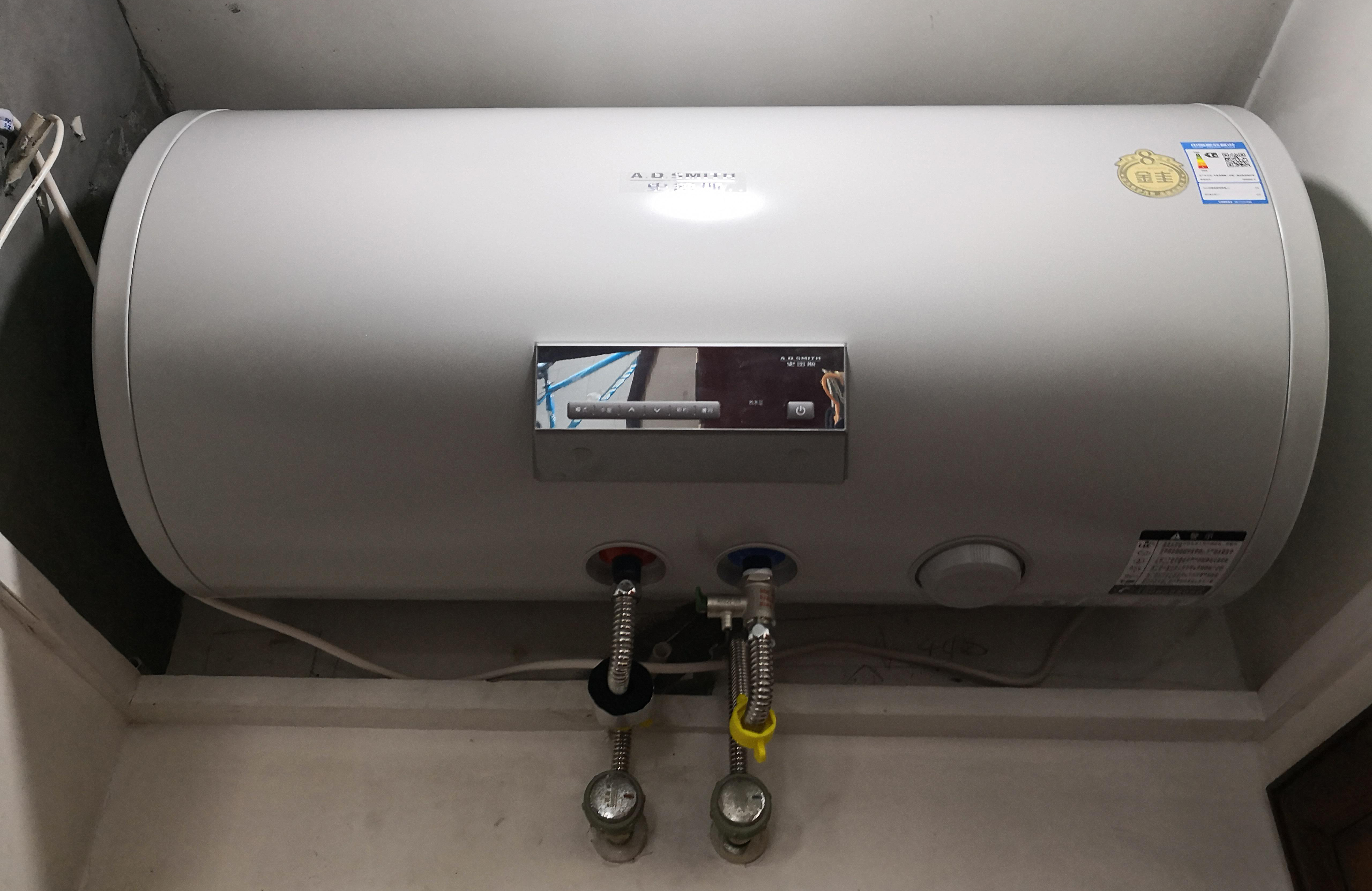 电热水器买什么牌子的好更安全,同一品牌电热水器便宜和贵的区别