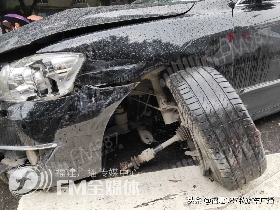 凯美瑞左前轮呜呜响,凯美瑞突然发动机轰鸣声变大