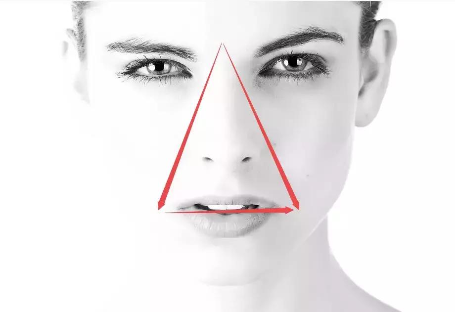 挤压痘痘进icu,为了一颗痘进icu