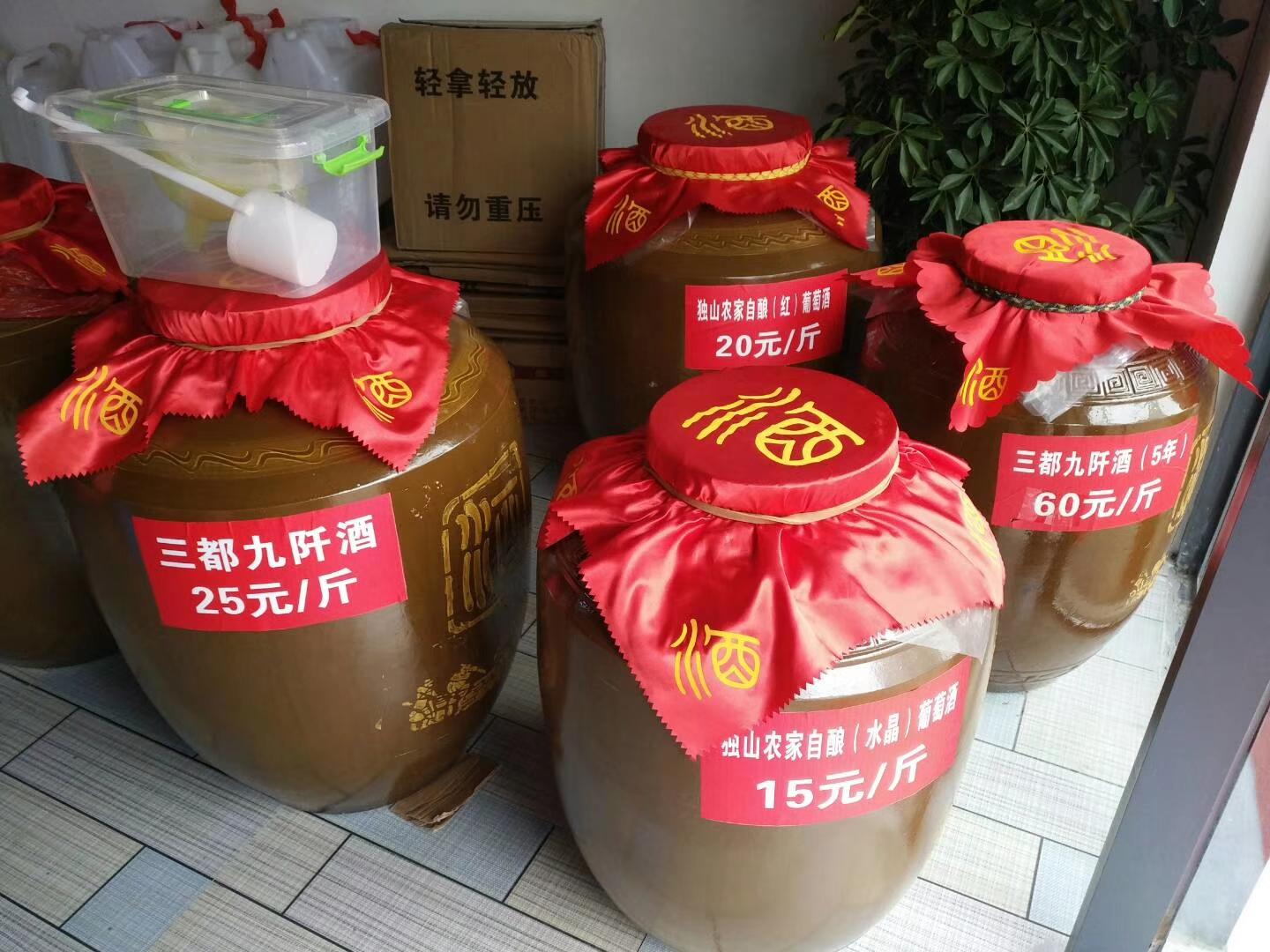 传统农村小作坊酿的酒究竟怎么样,老酒鬼都喝什么白酒