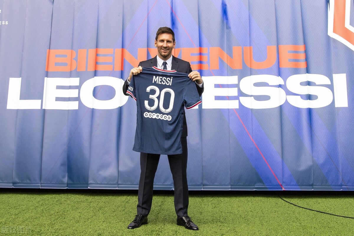 梅西在巴黎圣日耳曼待了多久,梅西进巴黎圣日耳曼入场仪式