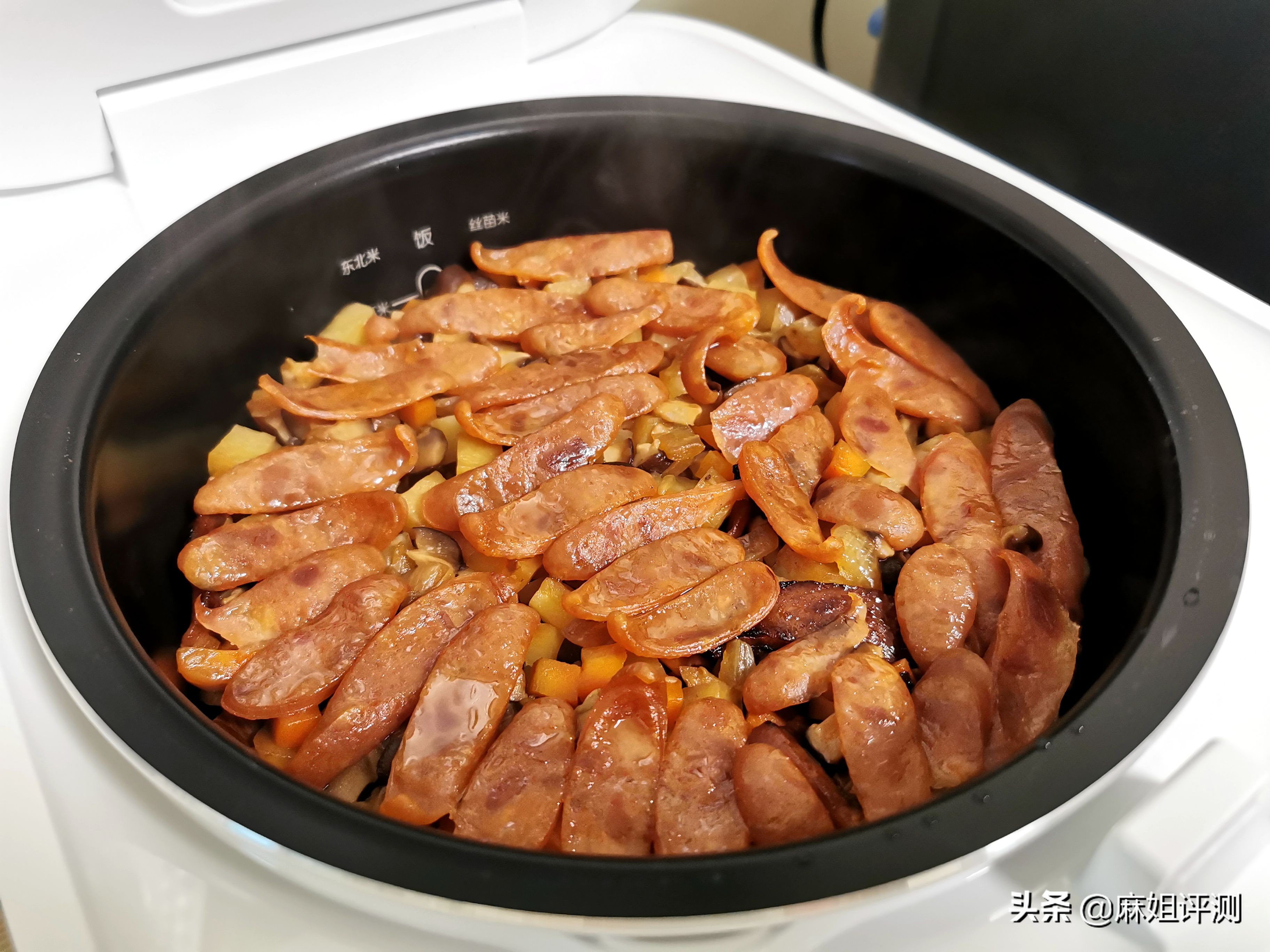 上千元的电饭煲的好处,上千元的电饭煲是智商税嘛