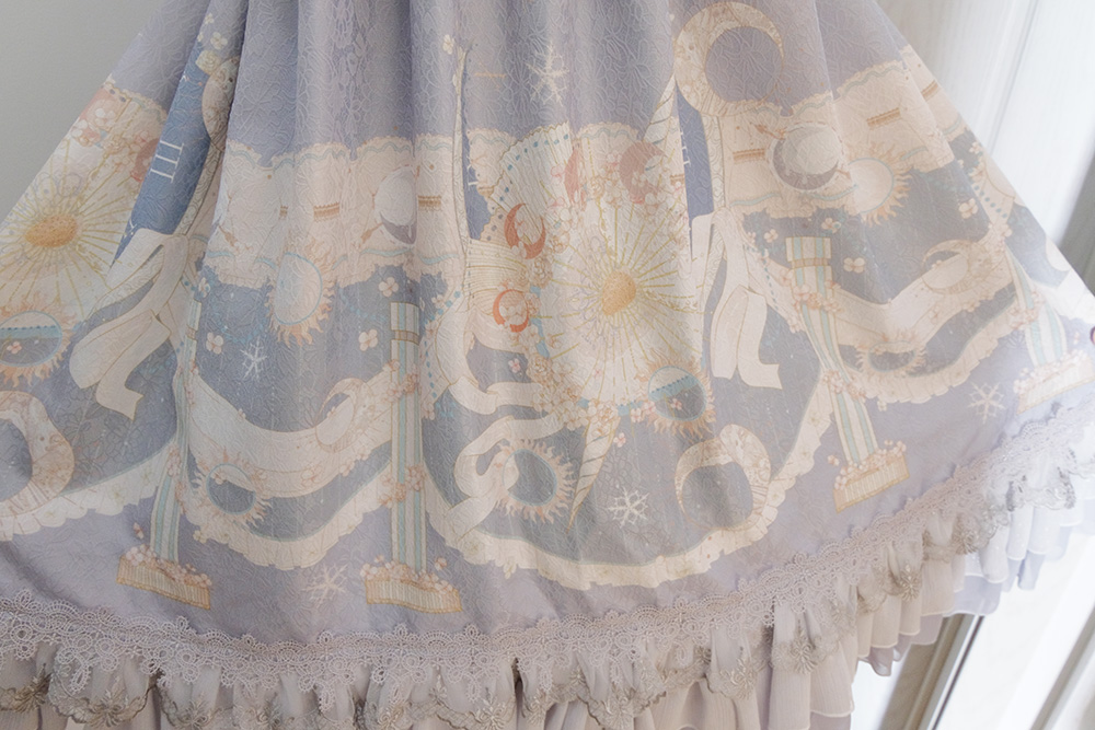 宫廷小红帽lolita测评,琉璃春镜lolita测评