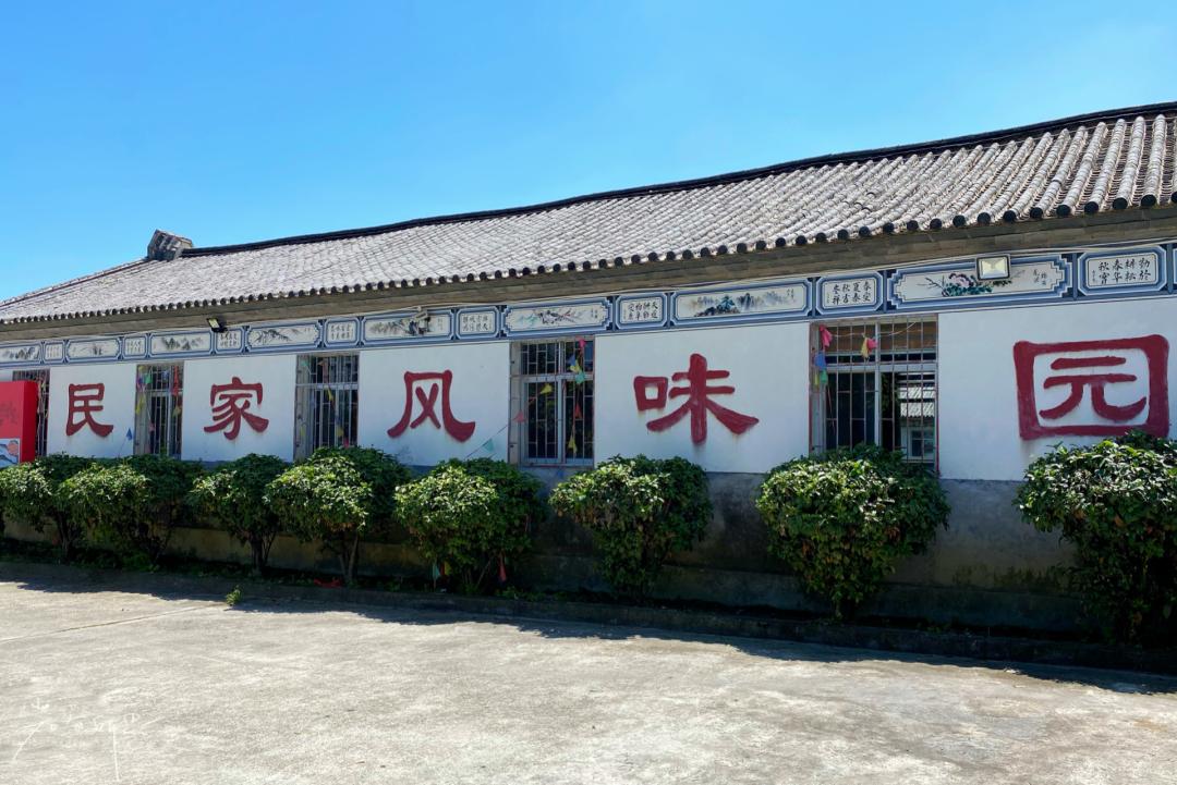 云南大理古城逛吃,大理好吃的特产哪里买最便宜