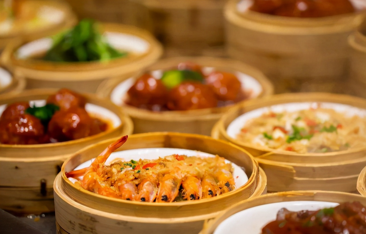 非洲大蜗牛泛滥成灾，非洲人的盘中餐，为何连广东仔都不敢吃？