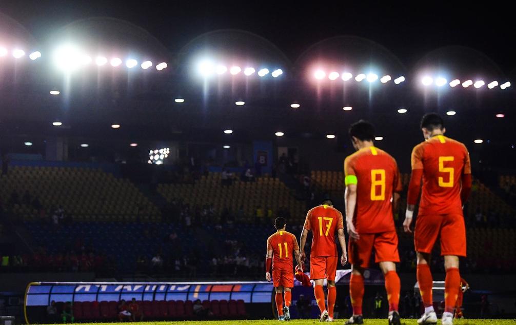 国足历史首次不胜菲律宾，归化球员的意义到底在哪里？