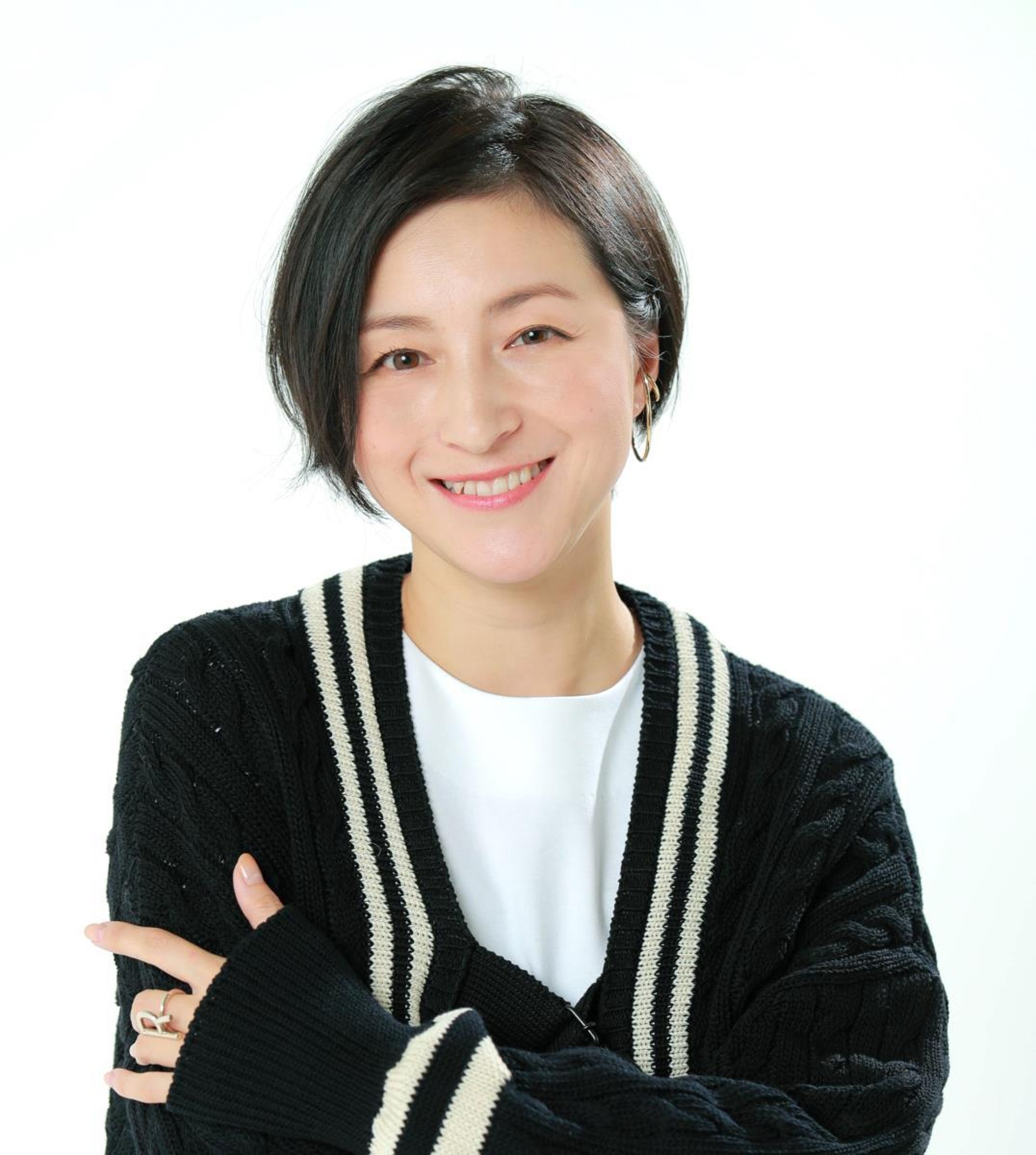 日本五位被演戏耽误的神级歌手,日本网友评最受欢迎运动员排行榜