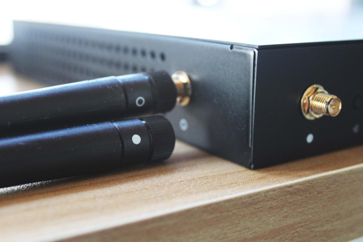 蒲公英x6路由器评测,蒲公英智能组网评测