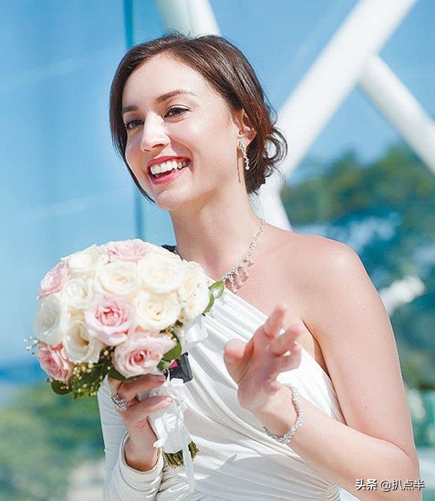 玉兰油女主刘碧丽有几个小孩,刘碧丽玉兰油照