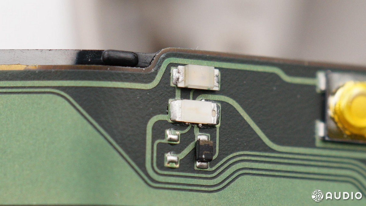 索尼耳机wh1000xm4拆卸视频,索尼wh-1000xm4全球购