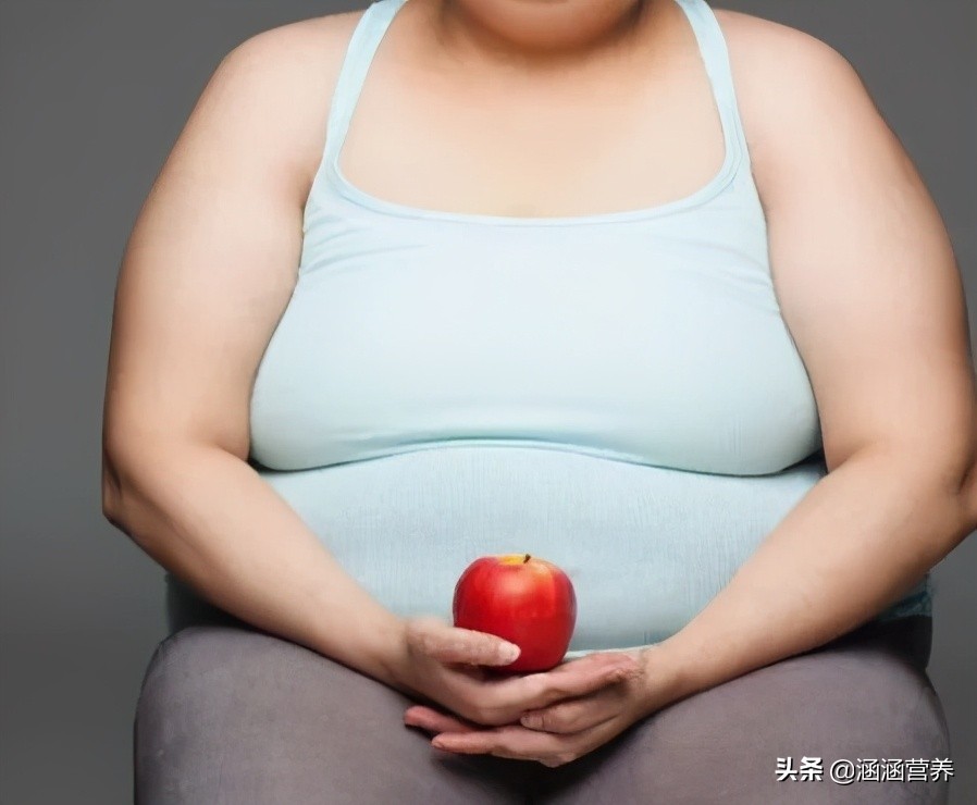 皮肤变黄体重变瘦是怎么回事,皮肤发黄暗沉女人