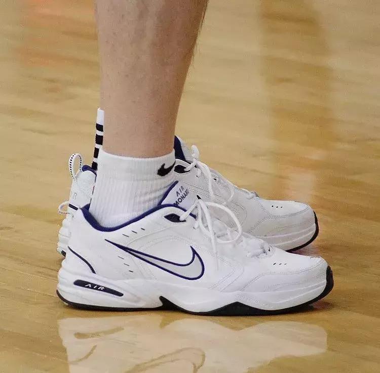 鞋王塔克上脚nba,nba球员上脚aj34配色