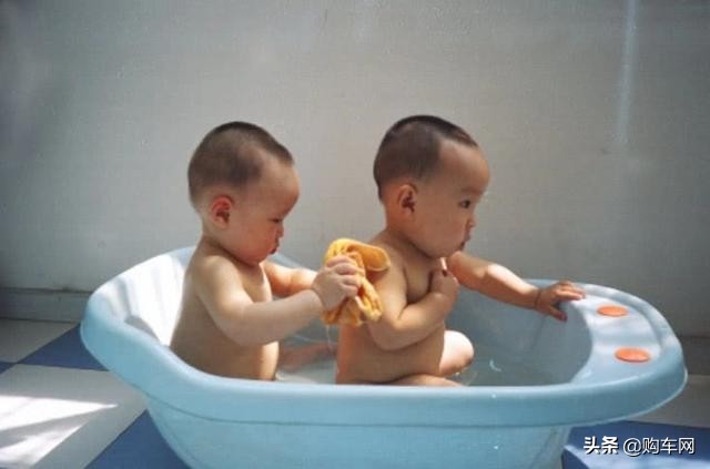 洗澡时搓出泥状物好不好,搓泥搓出来白色的是什么