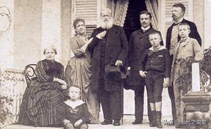 巴西踢球随心所欲,除了足球一无所有