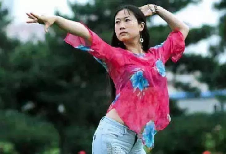 盘点那些年收入过亿的网红,那些曾经爆火的网红现在怎样了