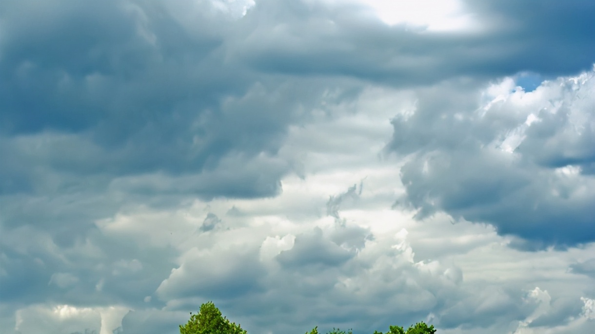 100个绝美女孩名带姓,十个与众不同的女孩名字