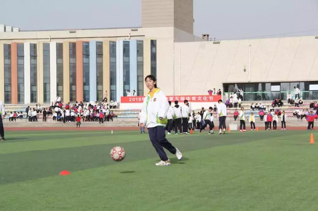 经开一中报名须知,叮咚您的备考秘籍已送达